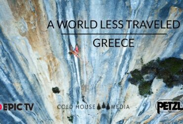 Découverte d’une petite île en Grèce avec Charlotte Durif et Josh Larson