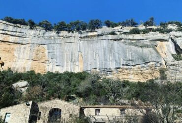 Escalade Buoux – Topo, infos, secteurs, stages et cours, accès