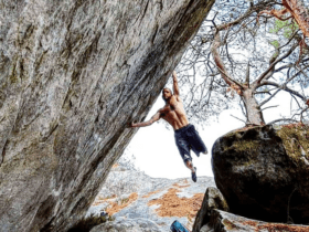 Nicolas Januel libère « Le sens de la fête » 8B+ à Fontainebleau !