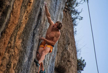 Sebastien Berte, le belge en forme du moment flash « Mind Control », 8c !