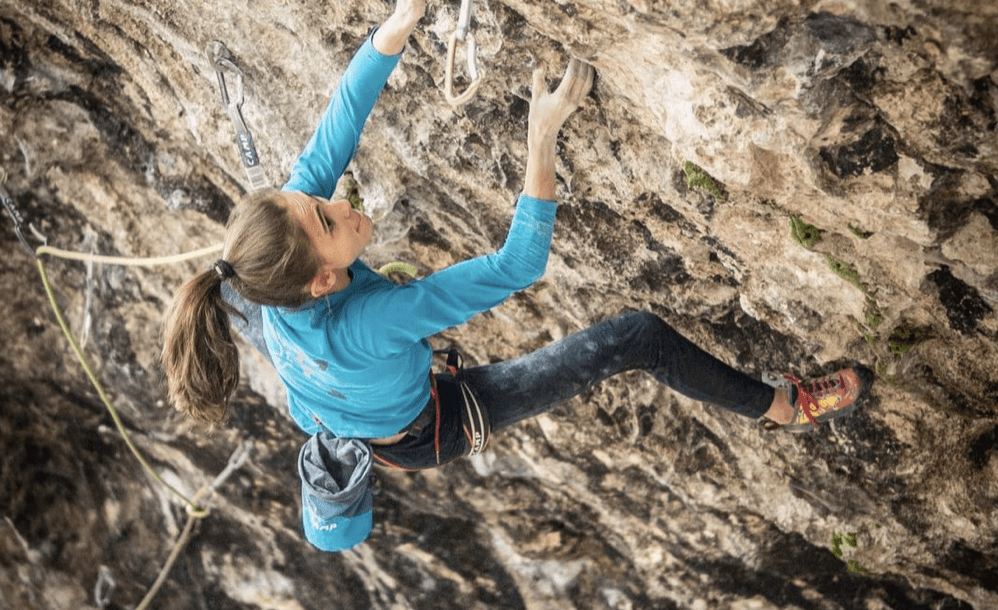 À 19 ans seulement, Laura Rogora s’offre déjà son troisième 9a+ à Arco