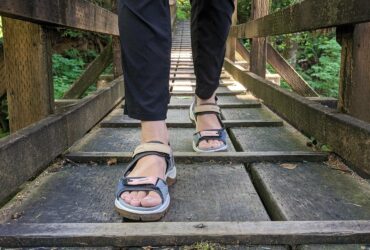 Les 5 meilleures sandales de randonnée femme pour la marche cet été 2024