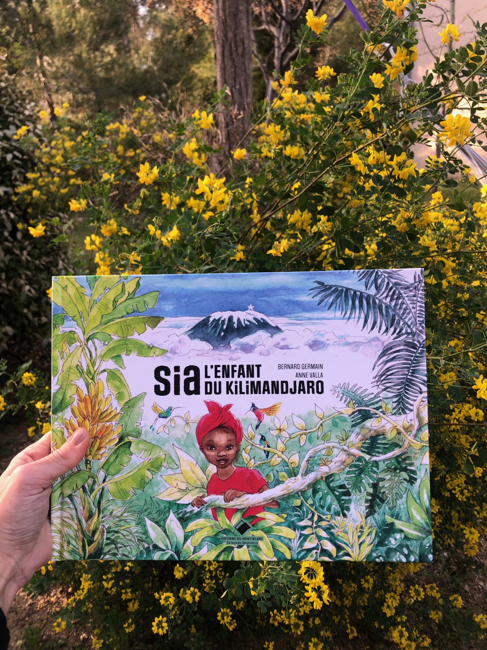 Un conte poétique, de courage et d’aventures : Sia, l’enfant du Kilimandjaro